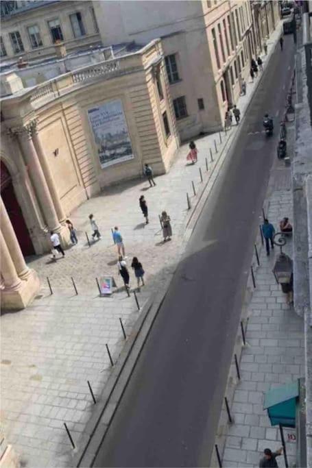 Le Marais, Fantastic View On Archives Nationales Apartment Paris Exterior photo