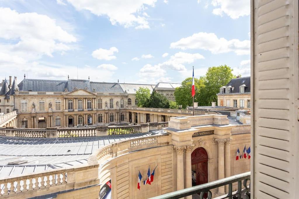Le Marais, Fantastic View On Archives Nationales Apartment Paris Exterior photo